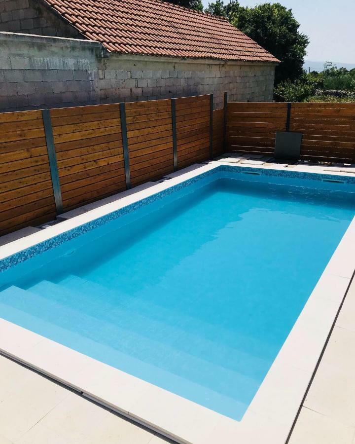 Apartments Malic Pridraga Екстер'єр фото