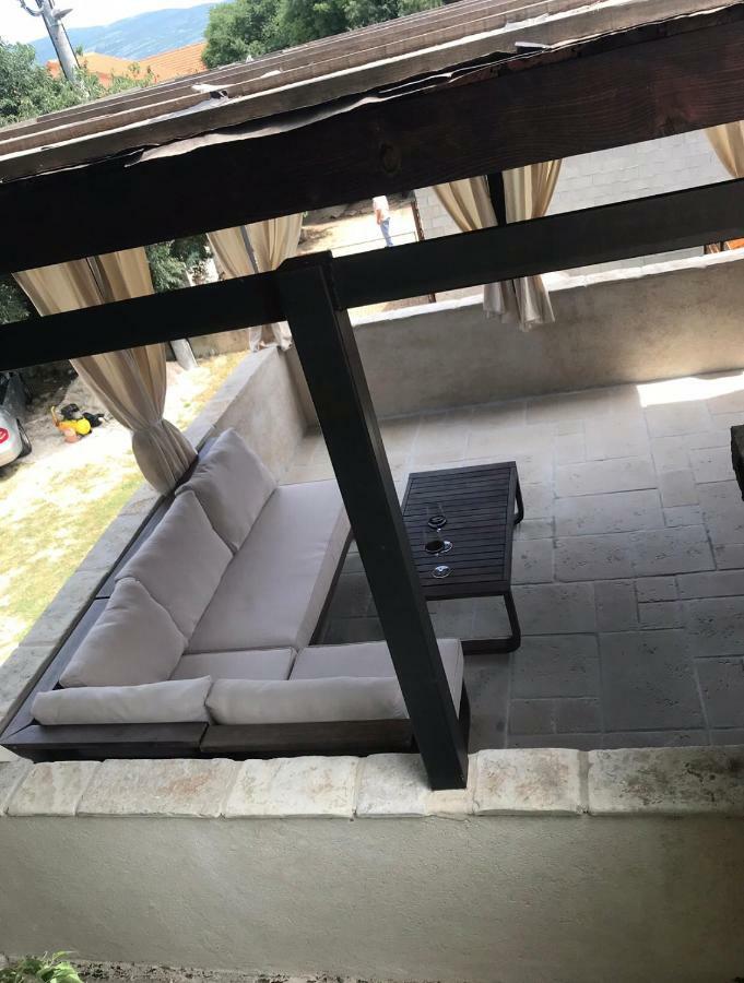 Apartments Malic Pridraga Екстер'єр фото